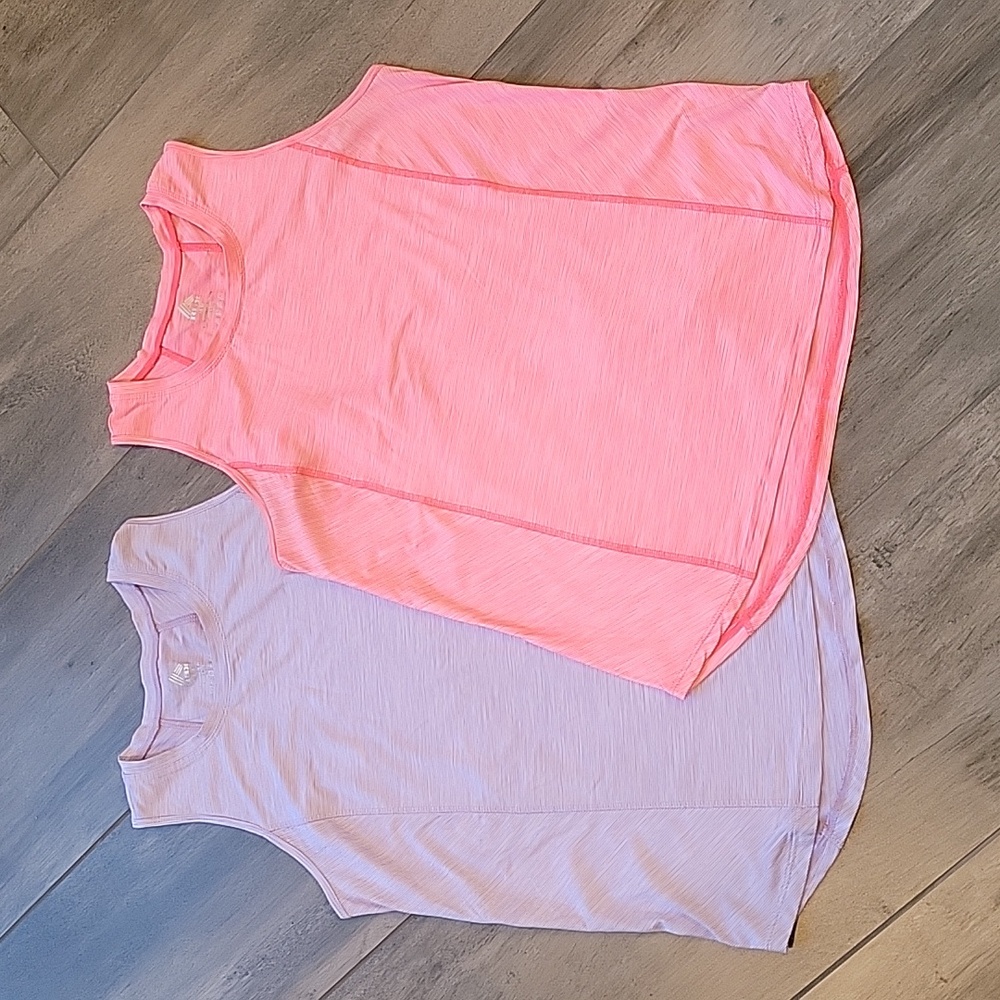 Set of 2 RBX Stratus Easy Everyday crew tank tops, size M
